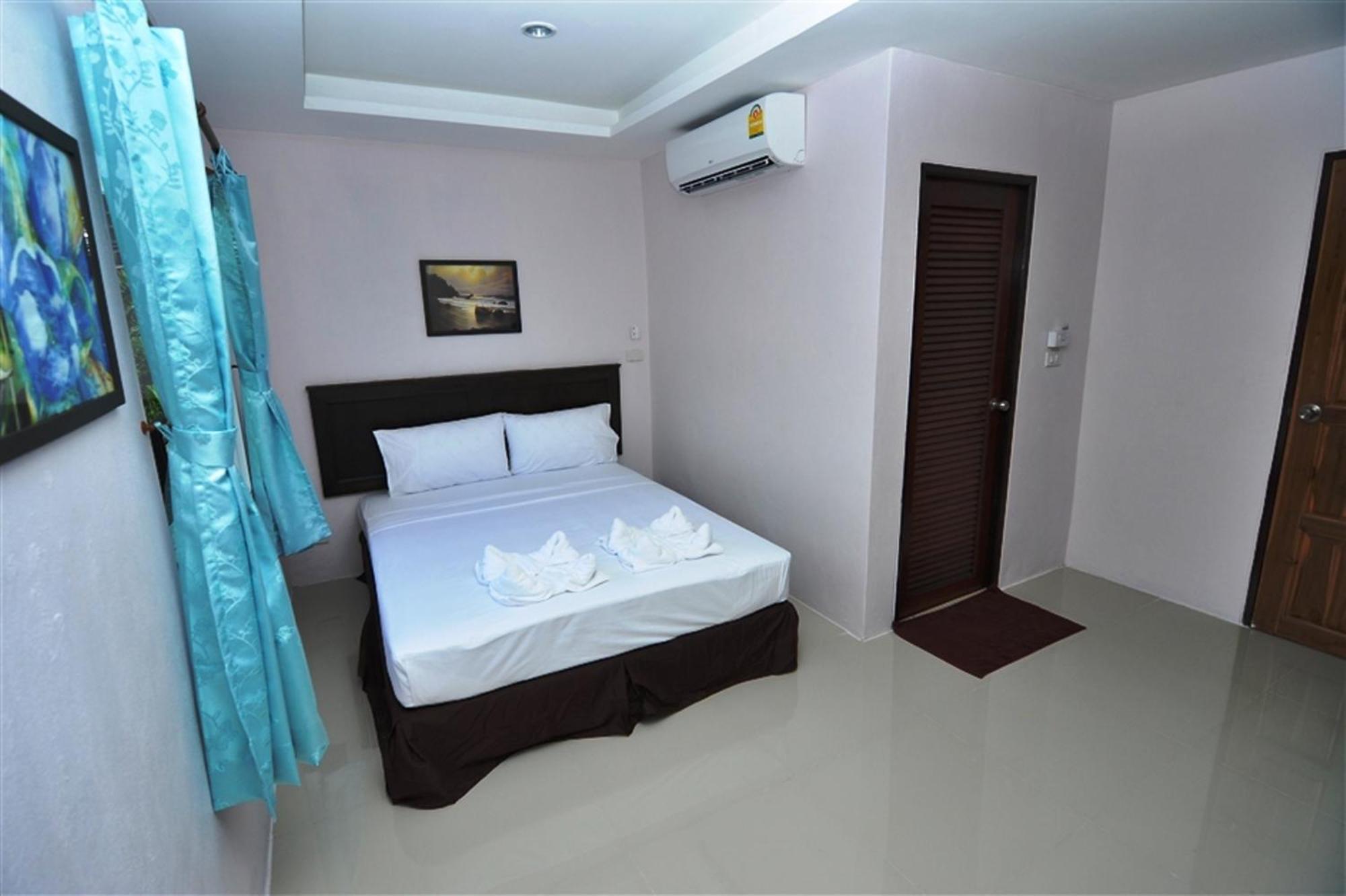 Hotel Sabai House à Koh Koh Phi Phi Don Extérieur photo